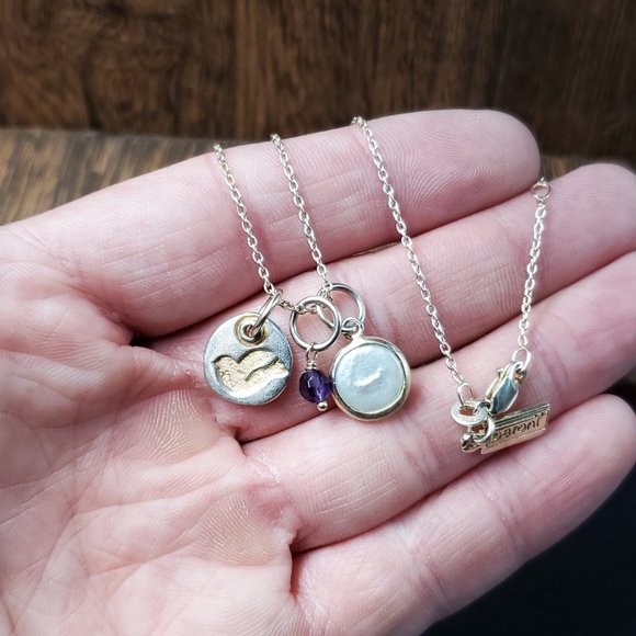 18 Inch Sterling Silver Bird And Shell Pendants Necklace - Picture 2 of 6